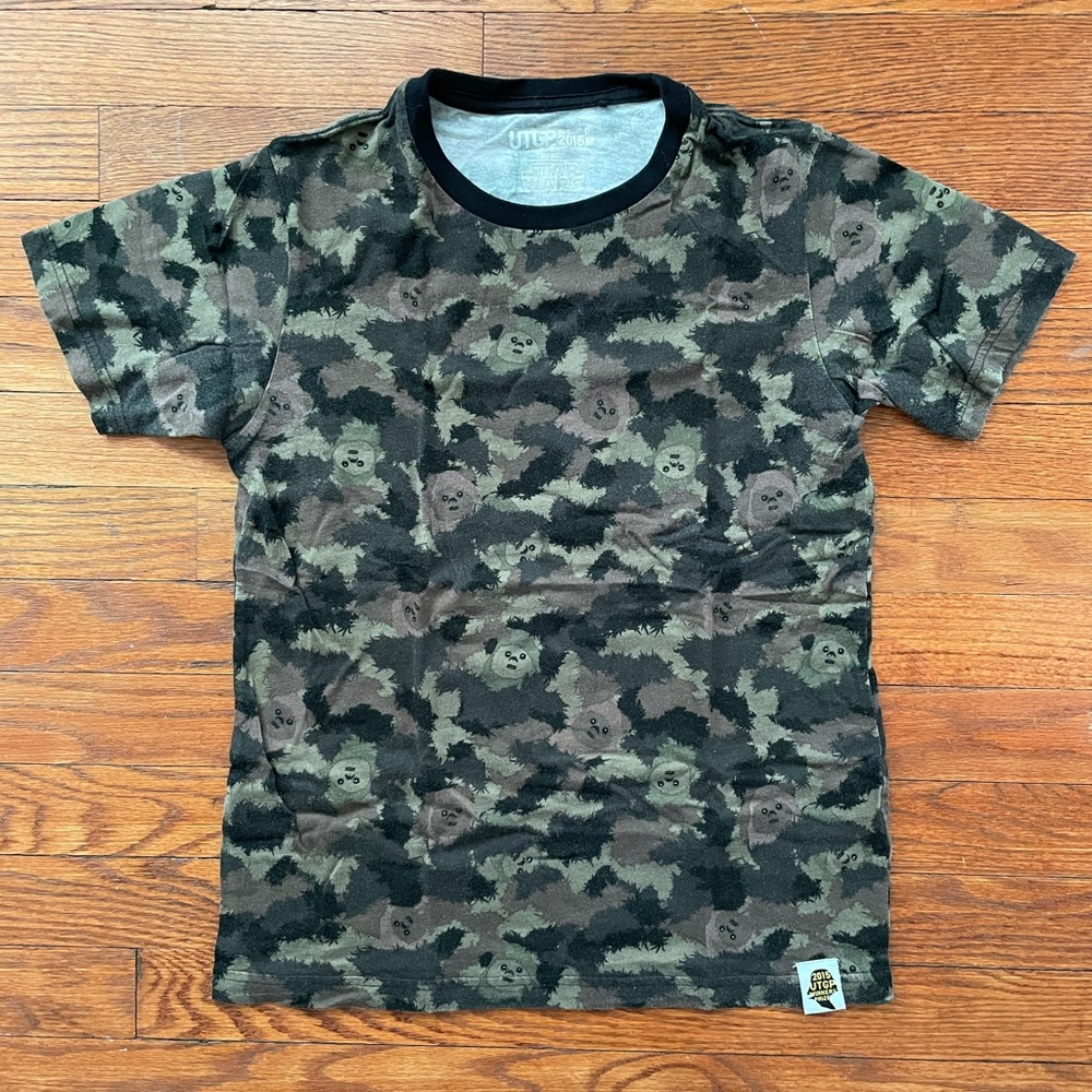 Uniqlo Star Wars Ewok Camouflage Camo T-Shirt 11
